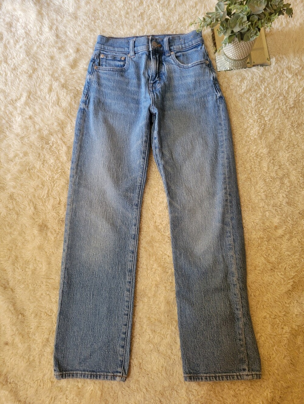 Madewell '90s Straight Jeans in Medium Blue  | Enmore Wash | 23P | 26" Inseam